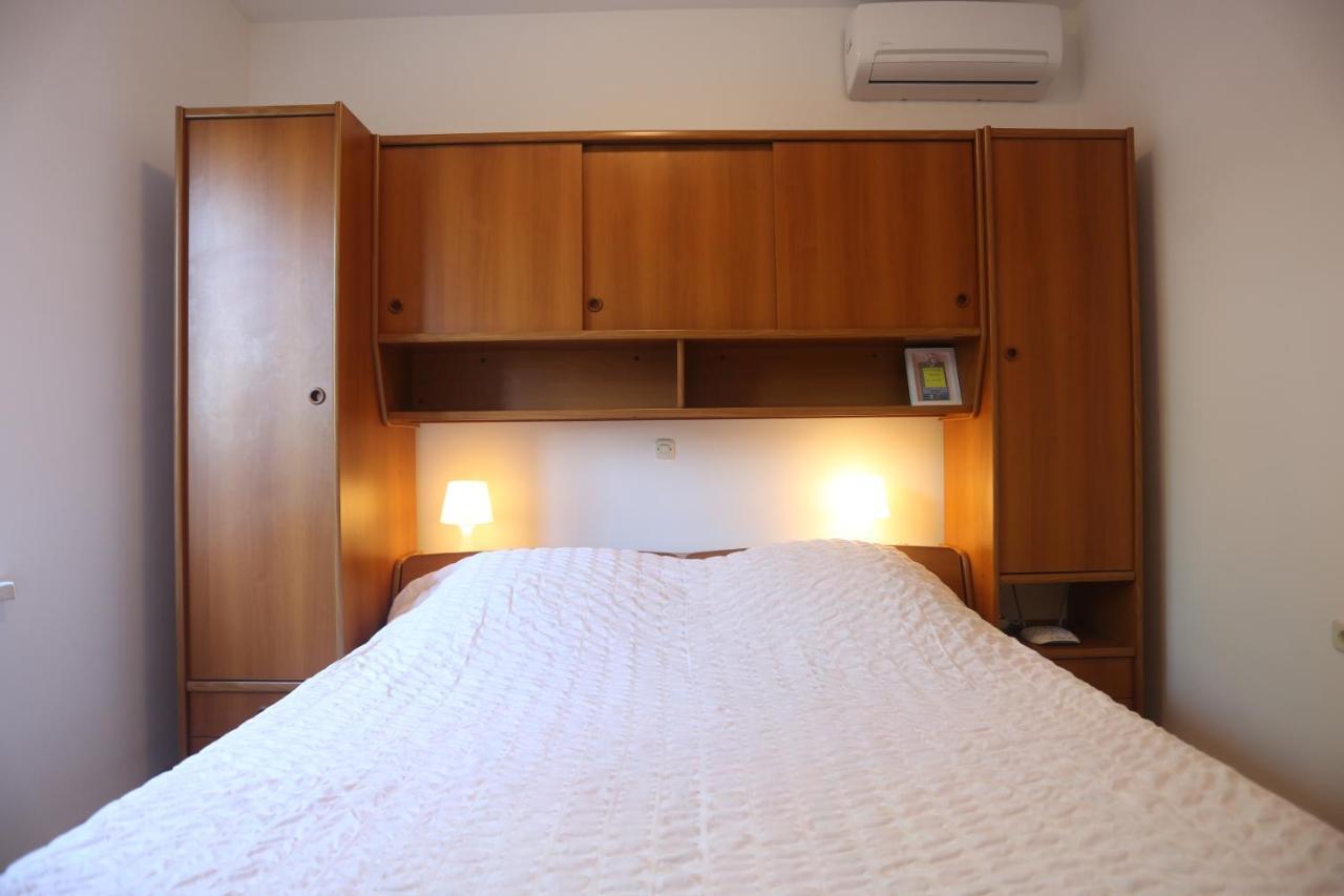 Apartments Katica Senj  Bagian luar foto