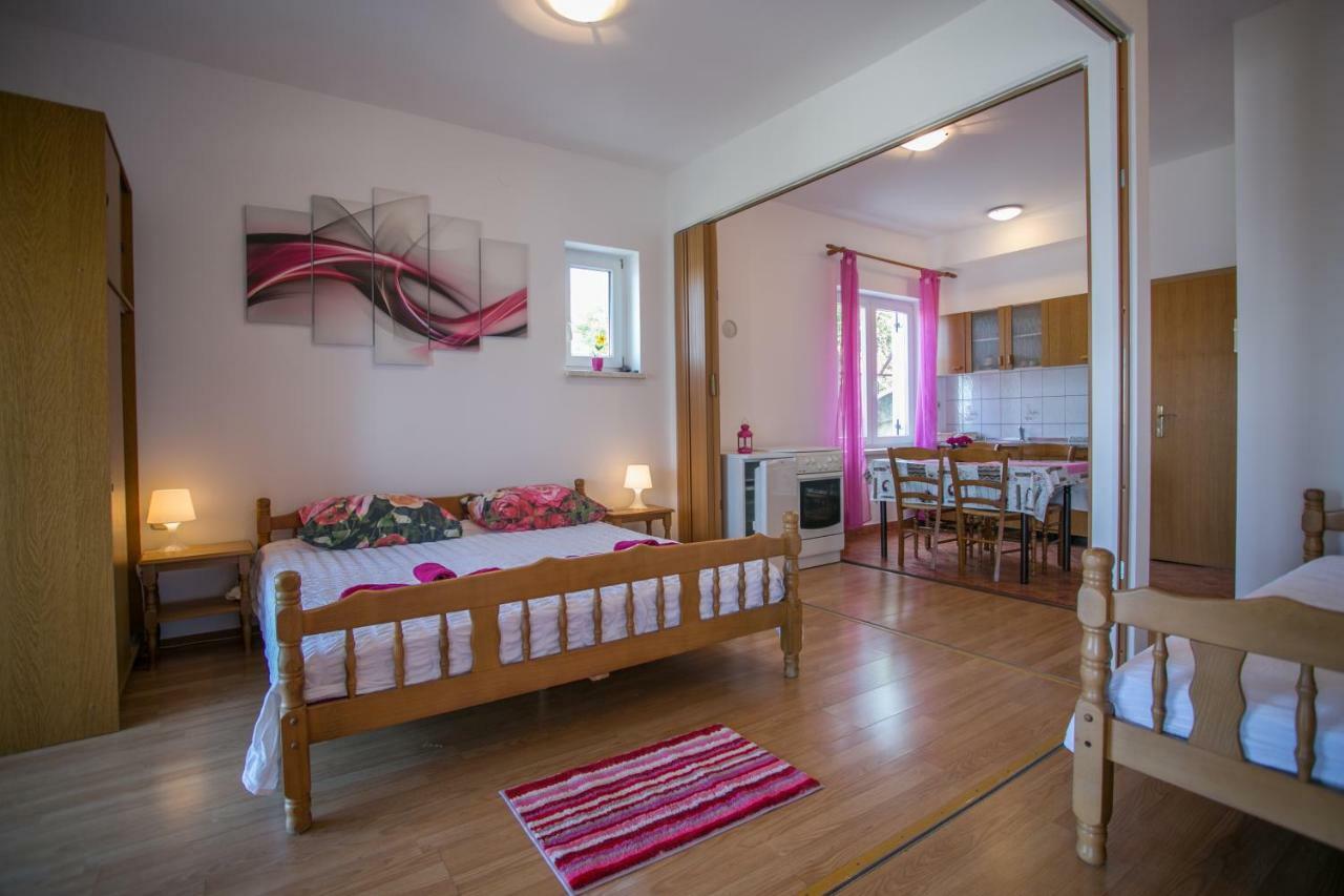 Apartments Katica Senj  Bagian luar foto