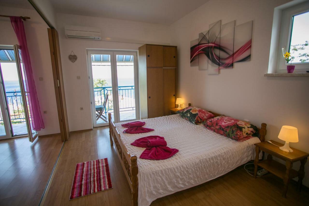 Apartments Katica Senj  Bagian luar foto